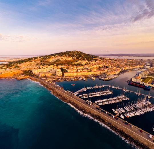 Апартаменты Joli Studio Au Mont St Clair Avec Vue Sur La Mer Сет Экстерьер фото